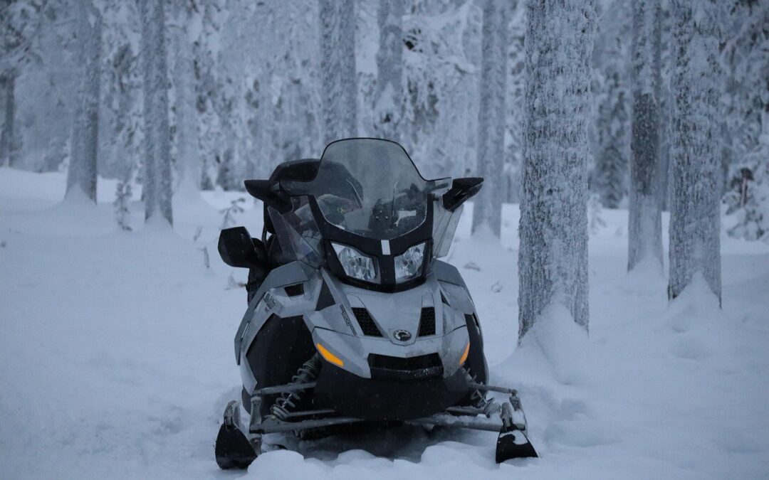 Snowmobile Delivery Summit County &raquo; Snowbound Surprises: How Snowmobiles Deliver…