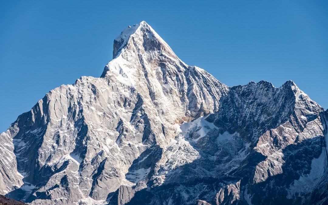 Snowmobile Delivery Copper Mountain, Colorado / Zooming Through Snow: The…