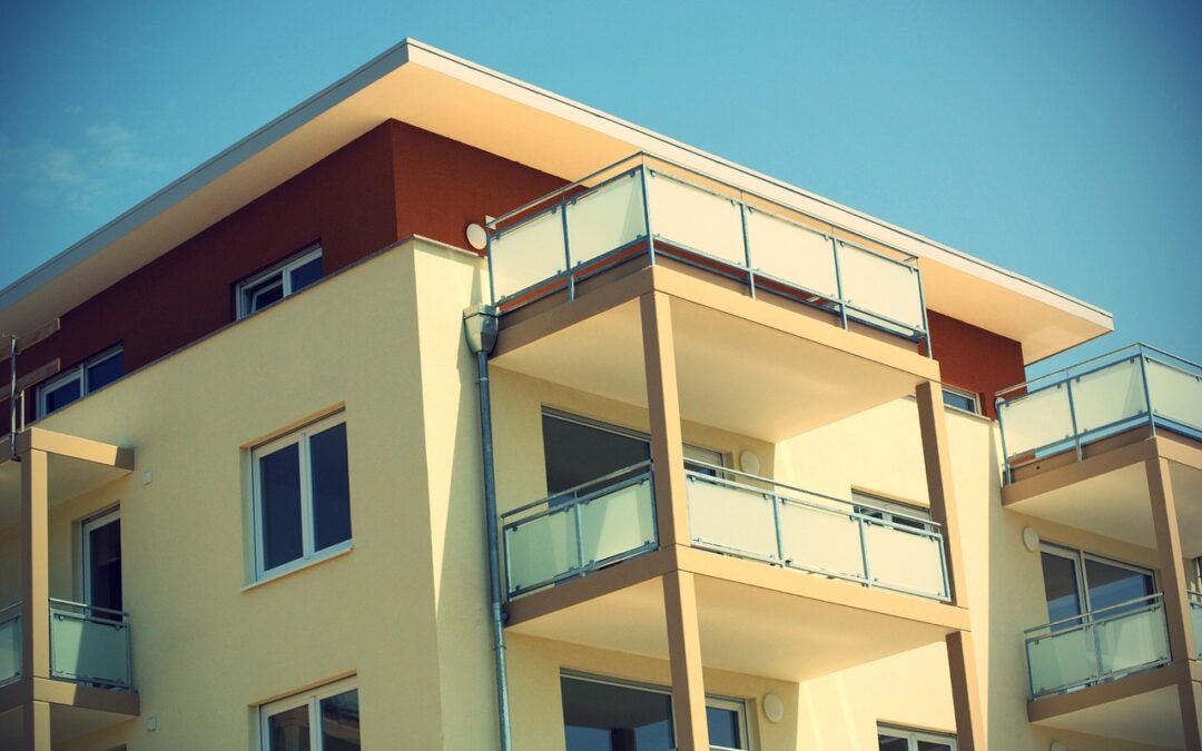 Snowmobile Rental / Throttle Up Your Winter: Explore Colorado On…